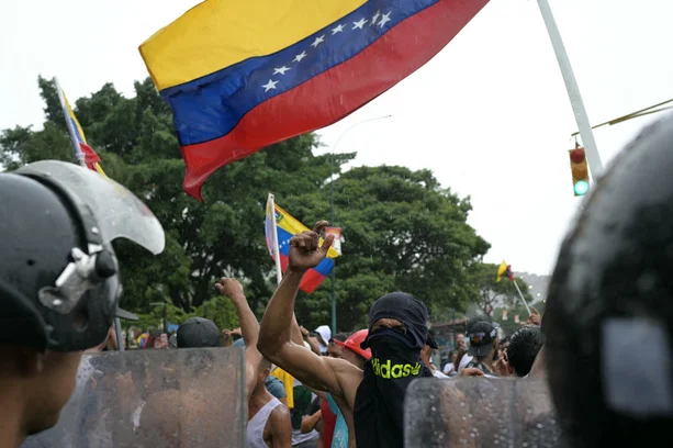 Imagens das manifestações na venezuela