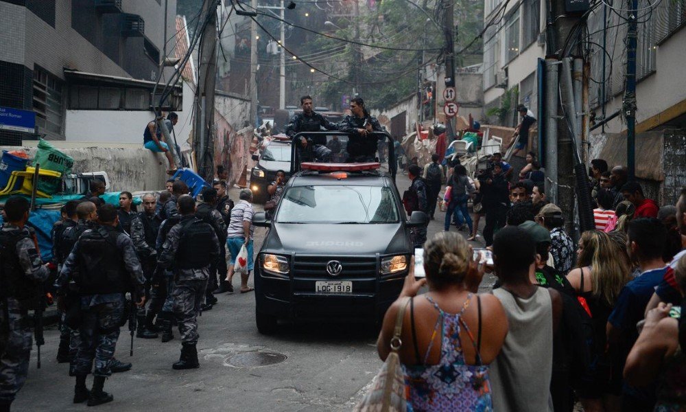 Operação policial militar no Rio de Janeiro