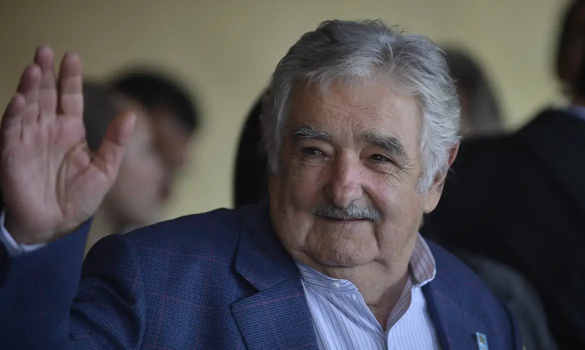 Ex-presidente do Uruguai, José Mujica morre aos 89 anos