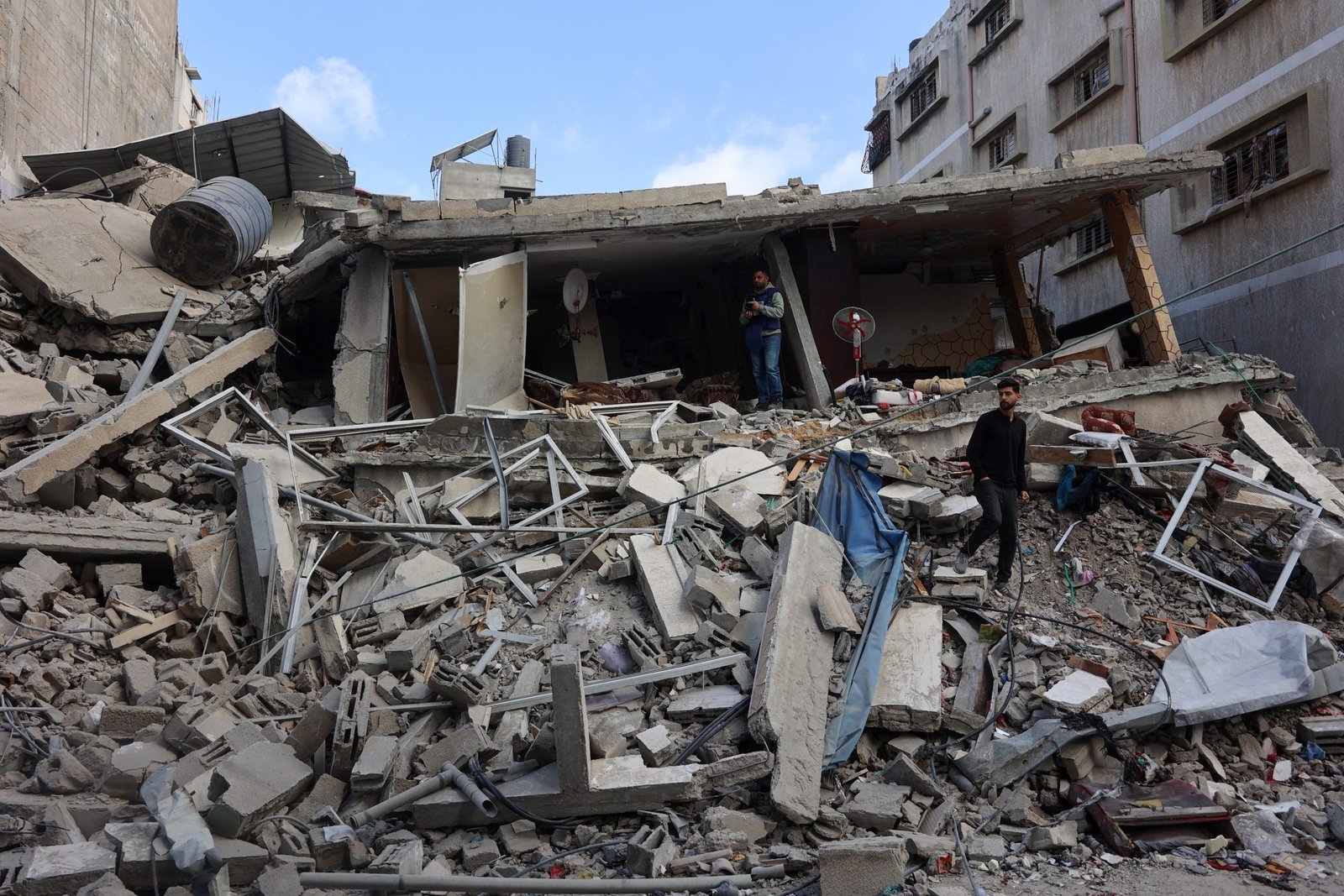 Defesa Civil informa a morte de 18 pessoas na Faixa de Gaza