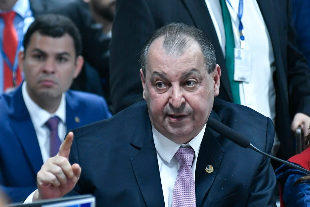 Amazonas tem liderança de Omar Aziz e cenário presidencial indefinido, revela pesquisa