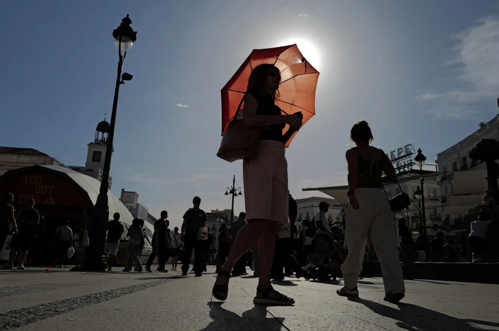 Espanha registra mais de mil mortes relacionadas ao calor extremo em junho