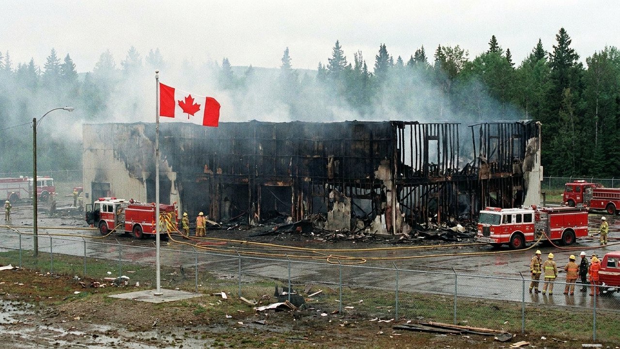 Incêndio em base militar no Canadá deixa mortos e feridos; hospitais ficam sobrecarregados